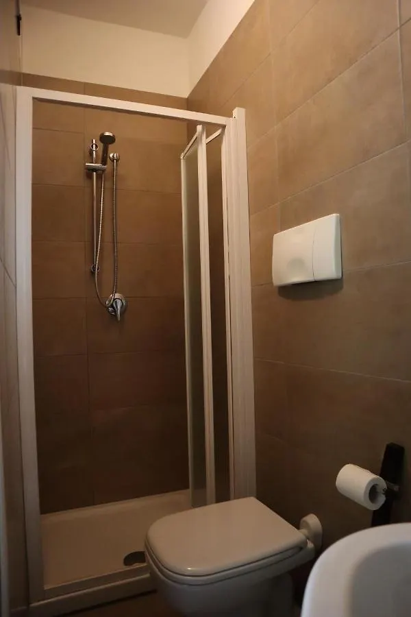 Albergo Salerno Milano Italien