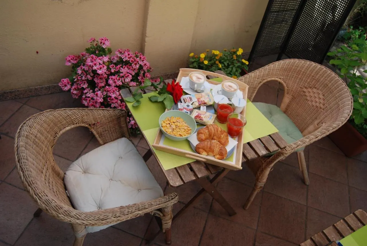 Albergo Salerno Milano 3*,