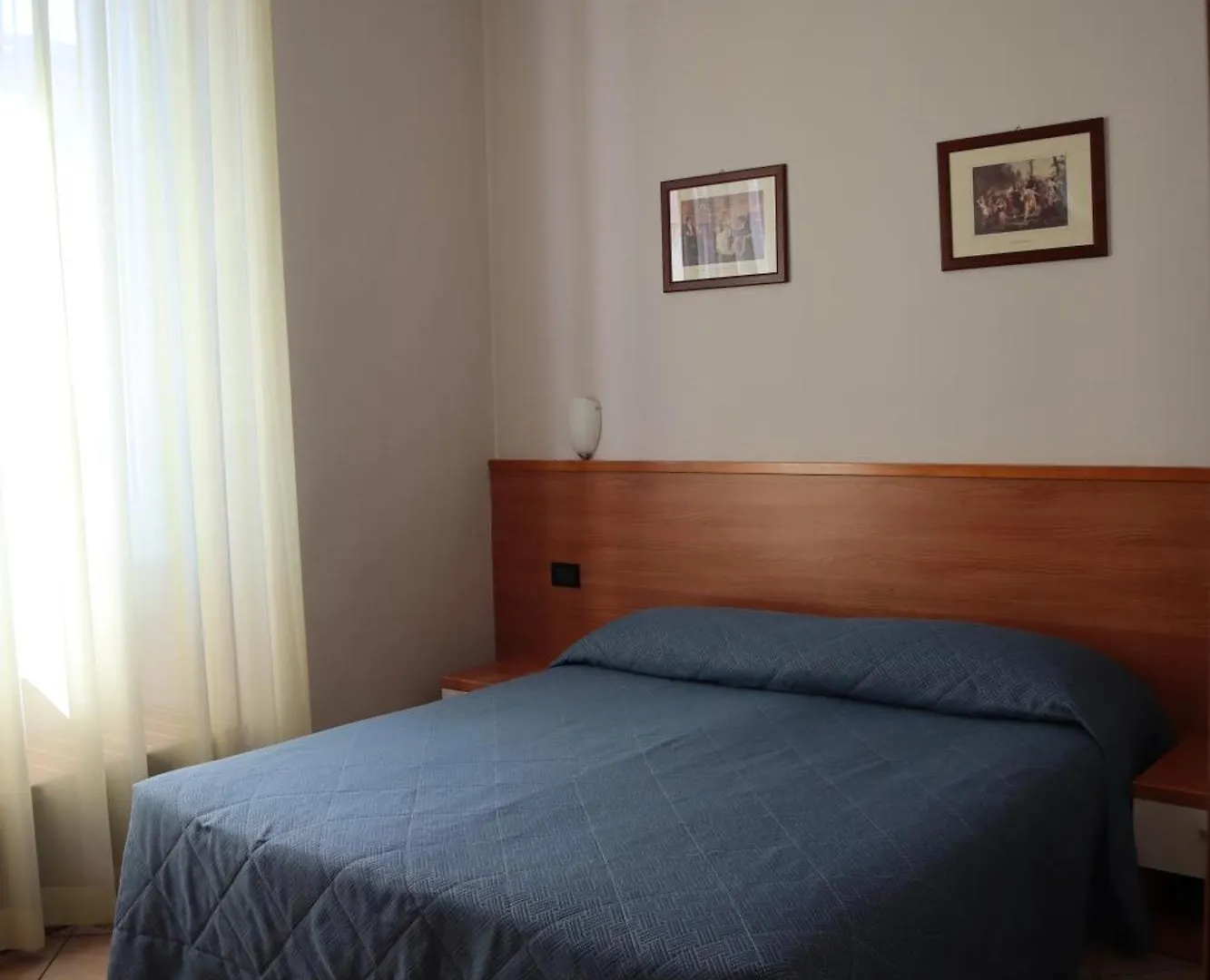 Albergo Salerno Milan 3*,  Italy