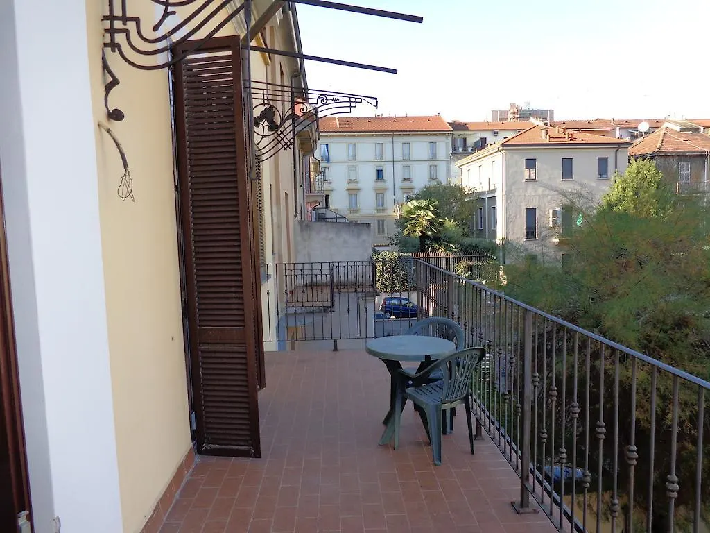 Albergo Salerno Milan Italy