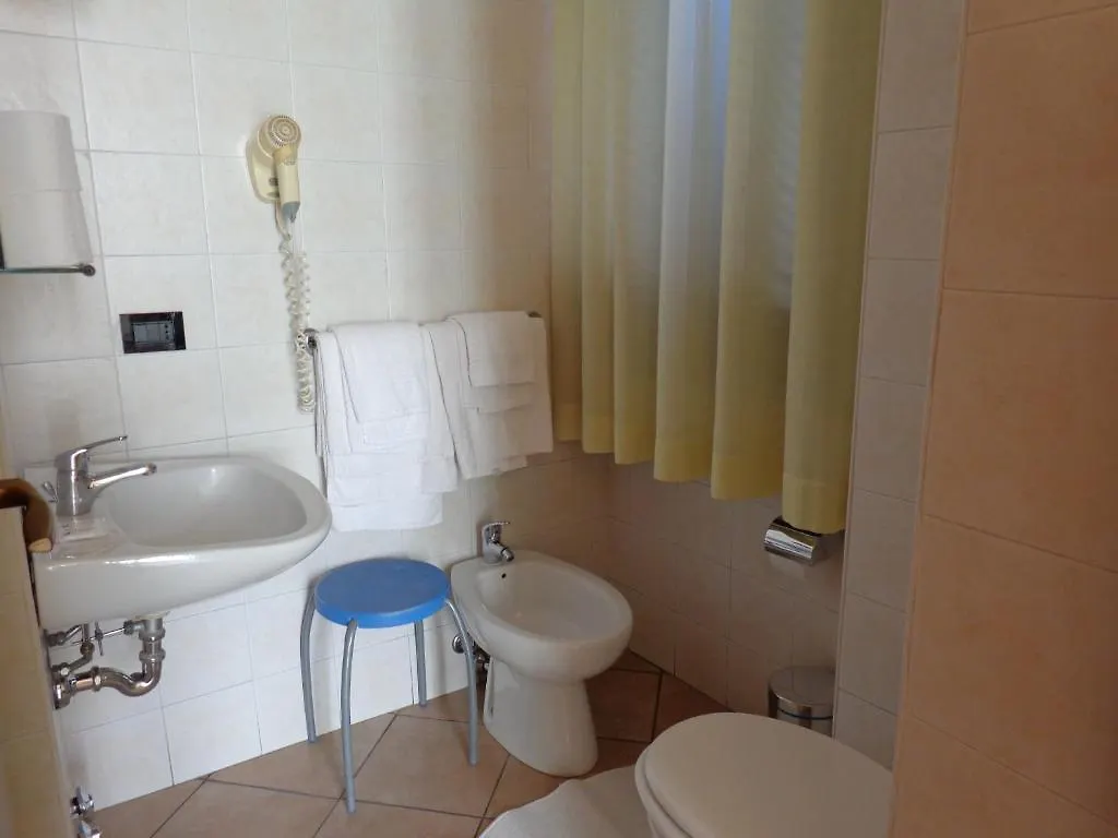 Albergo Salerno Milano Hotell