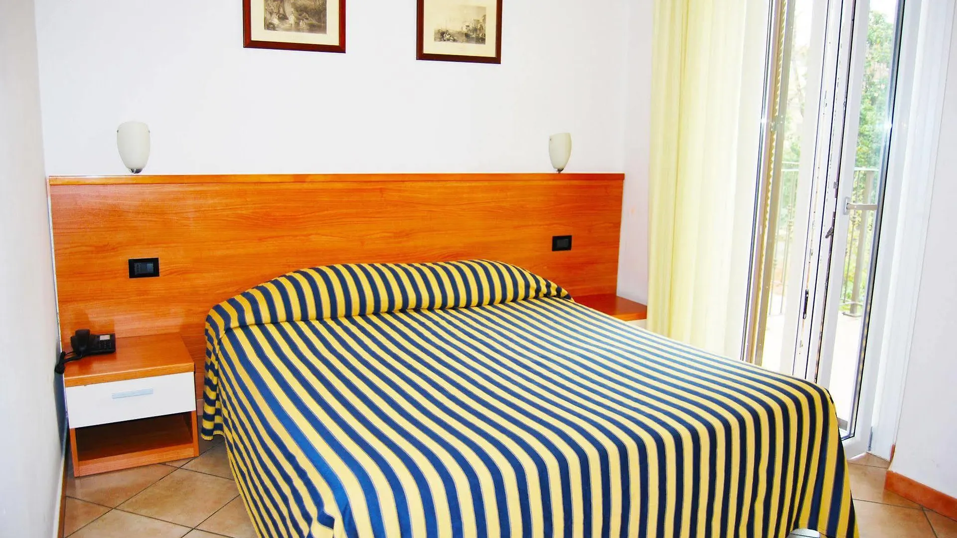 Albergo Salerno Milan