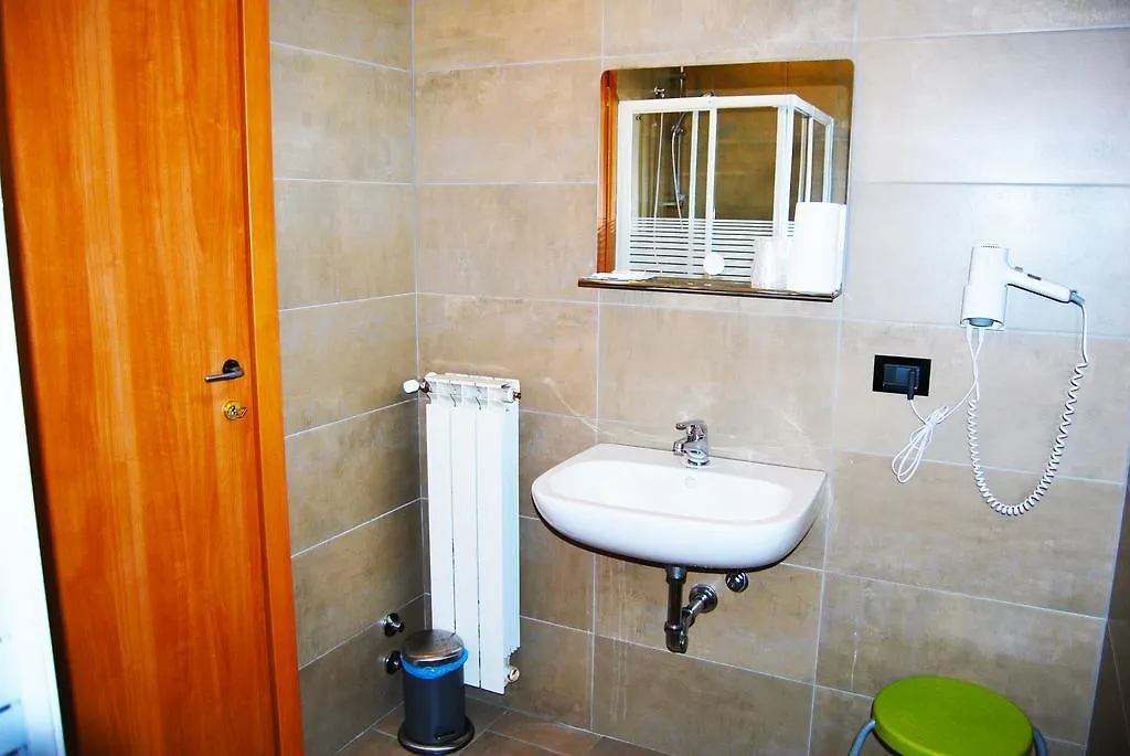 *** Hotel Albergo Salerno Milan Italy